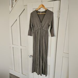 3/4 Length Sleeve Olive Green Maternity Maxi Dress